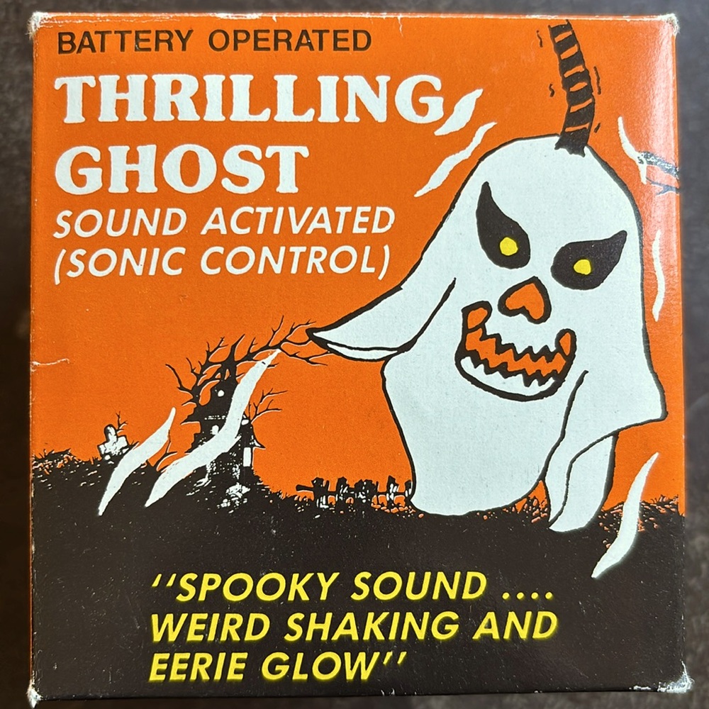 Vintage Halloween Thrilling Ghost, Sound activated